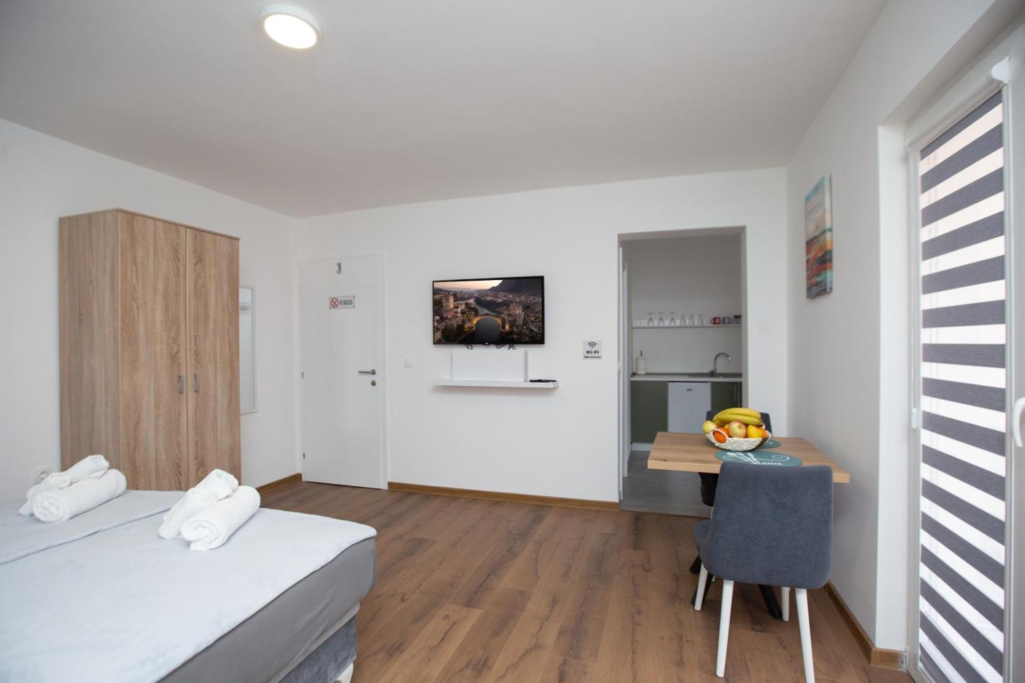 On Point Appartement Mostar Buitenkant foto