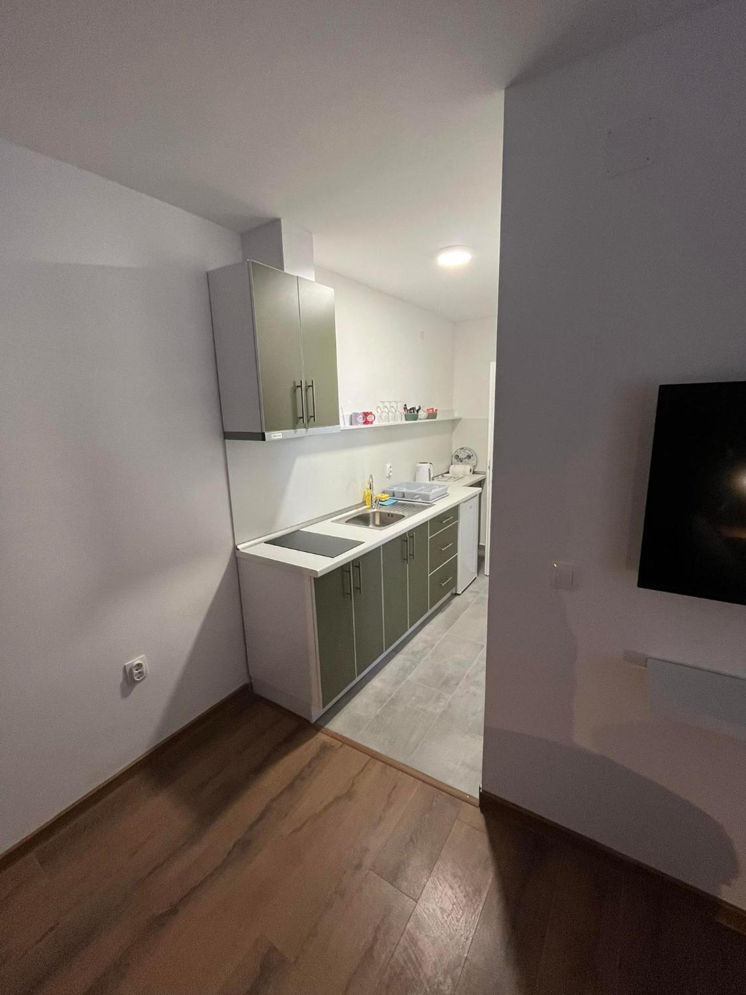 On Point Appartement Mostar Buitenkant foto